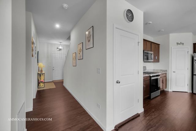 1398 Kessler Drive, Mundelein, IL 60060