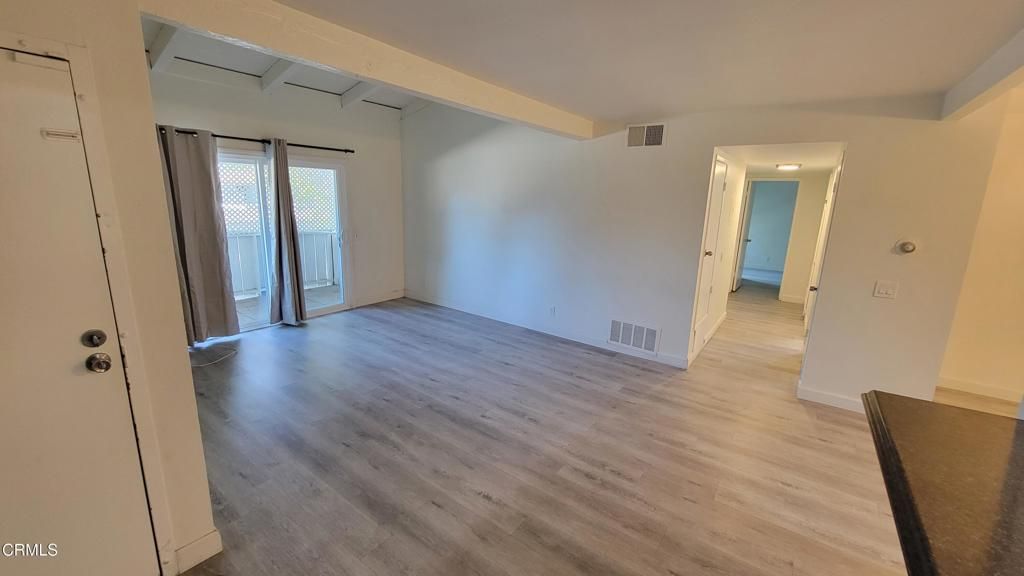 Image 11 of property listing at 1300 Saratoga Avenue 807, Ventura, CA 93003