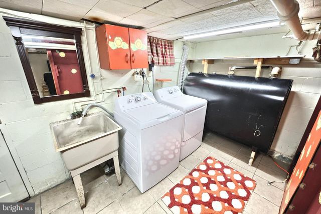 37 S 8TH ST, Columbia, PA 17512