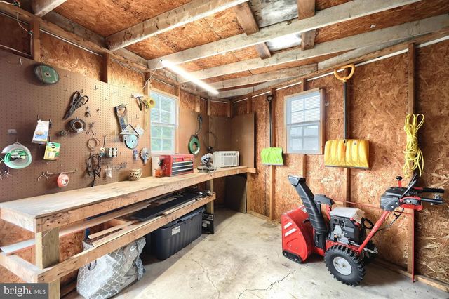 37 S 8TH ST, Columbia, PA 17512