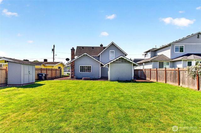 1507 Mason Street, Sumner, WA 98390