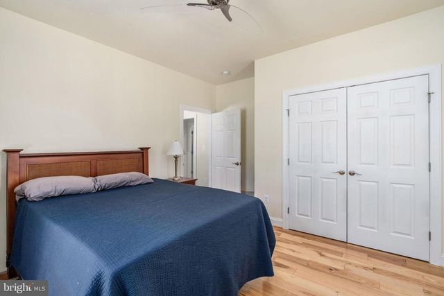 547 TWIN HARBOR RD, Reedville, VA 22539