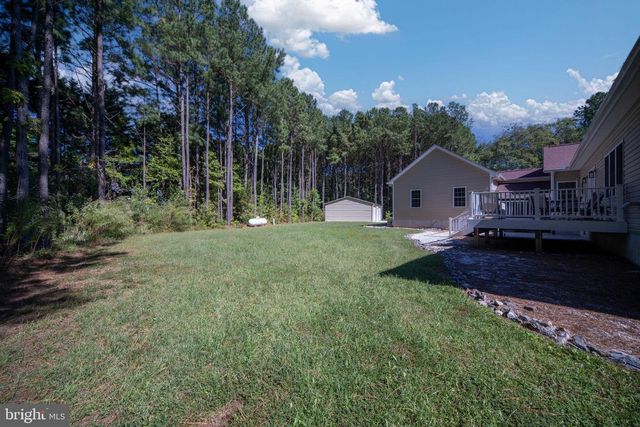 547 TWIN HARBOR RD, Reedville, VA 22539