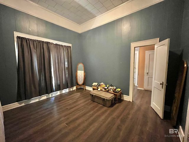 135 S Canoe Road, Atmore, AL 36502