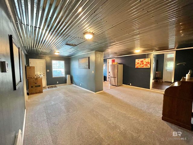 135 S Canoe Road, Atmore, AL 36502