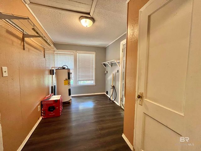 135 S Canoe Road, Atmore, AL 36502