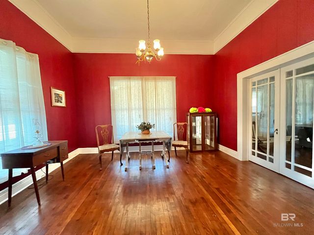 135 S Canoe Road, Atmore, AL 36502