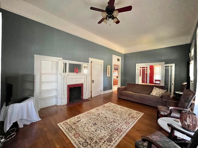 135 S Canoe Road, Atmore, AL 36502