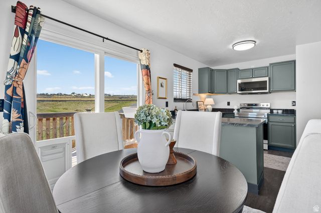 3931 S MAYTIME CIR, Magna, UT 84044