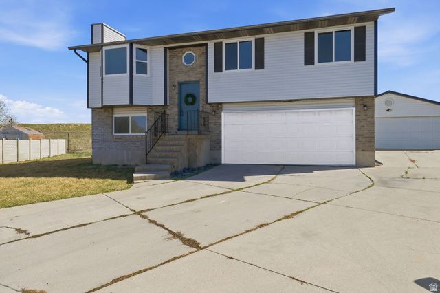3931 S MAYTIME CIR, Magna, UT 84044
