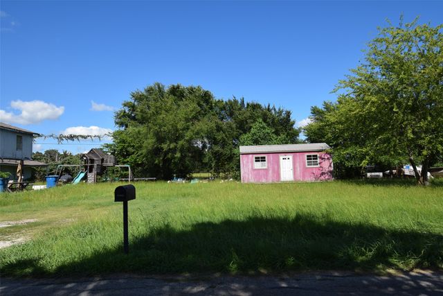 414 Starboard Drive, Gun Barrel City, TX 75156