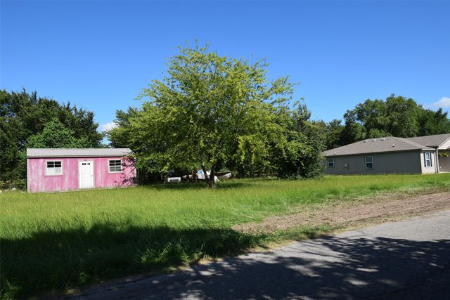 414 Starboard Drive, Gun Barrel City, TX 75156