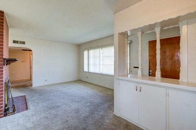 2121 5th Street, Sanger, CA 93657