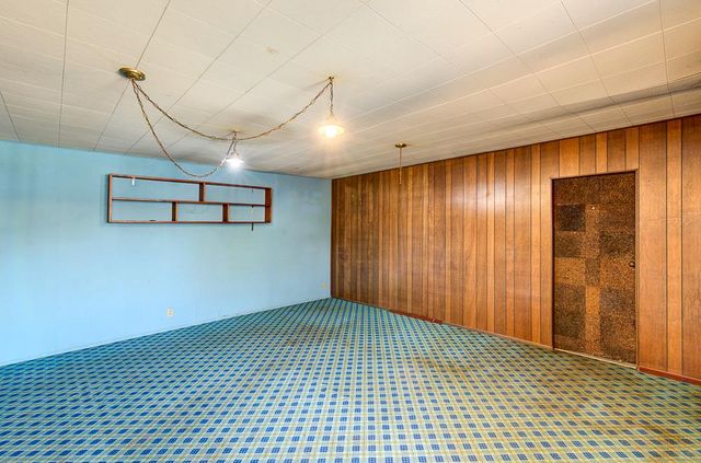 2121 5th Street, Sanger, CA 93657