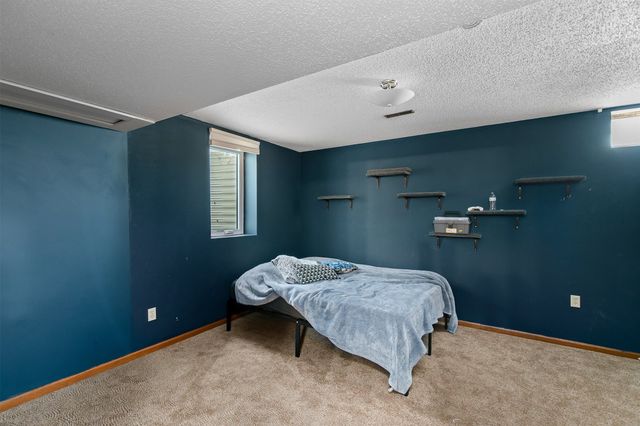 1114 NW Parkridge Drive, Ankeny, IA 50023