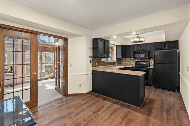 1114 NW Parkridge Drive, Ankeny, IA 50023