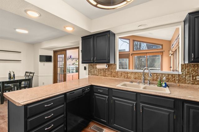 1114 NW Parkridge Drive, Ankeny, IA 50023