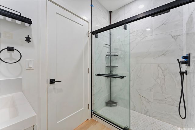 1686 Lewalani Drive, Honolulu, HI 96822