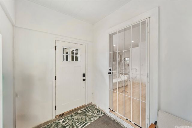 1686 Lewalani Drive, Honolulu, HI 96822