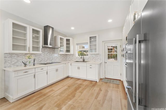 1686 Lewalani Drive, Honolulu, HI 96822