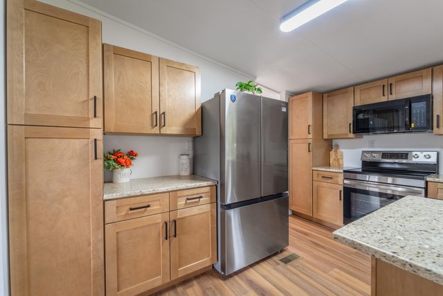 412 Bethlehem Road, Waco, KY 40385