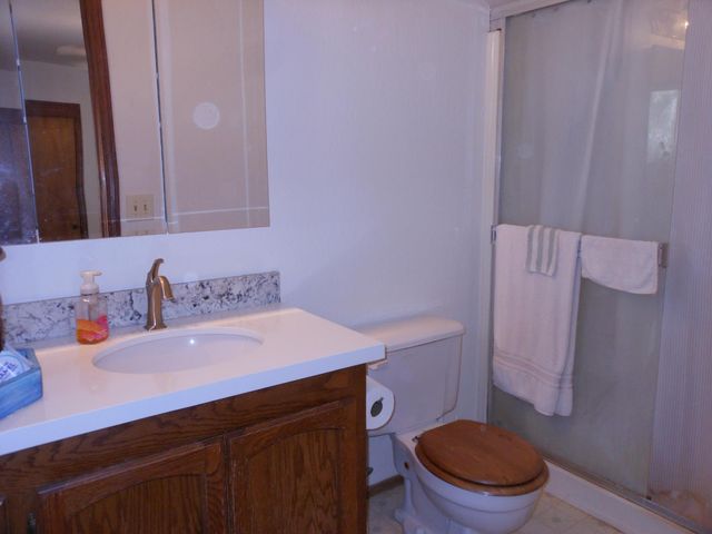23500 Saint Helena Dr, Smartsville, CA 95977