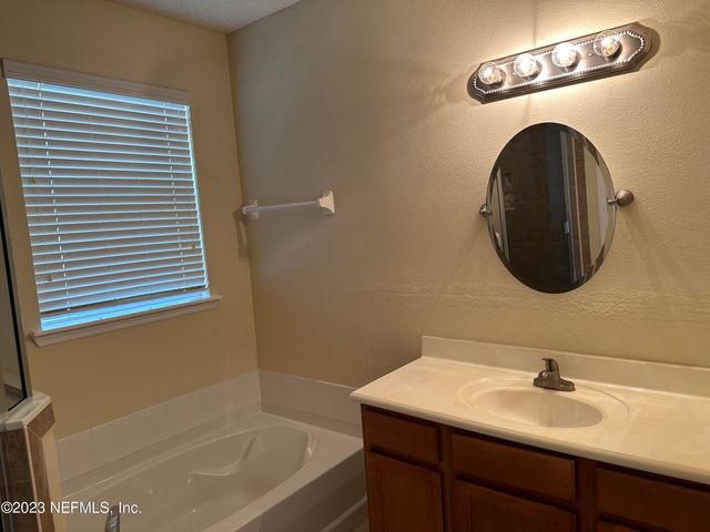 3727 CRESWICK Circle 1, Orange Park, FL 32065