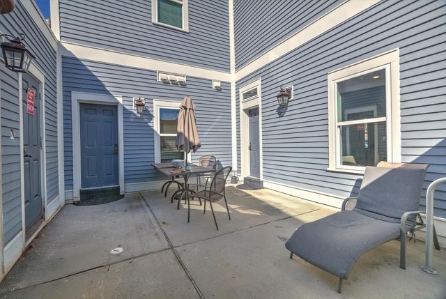 2401 Market Street 101, Galveston, TX 77550