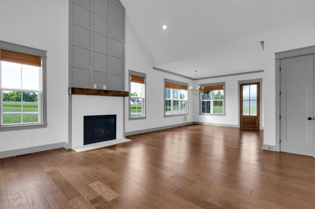 135 Fanning Bend Dr, Winchester, TN 37398