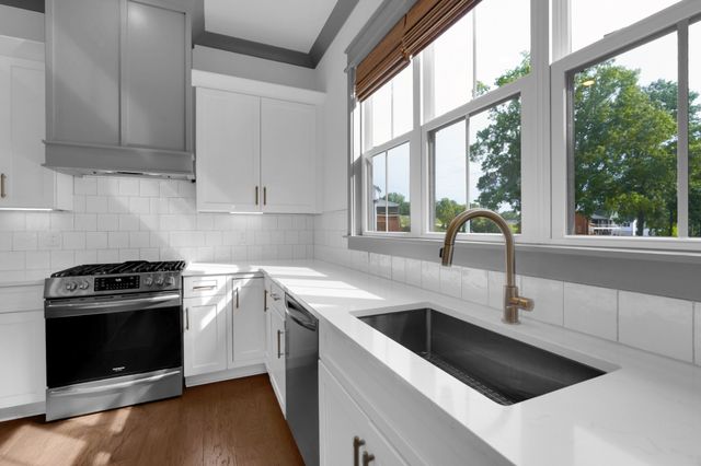 135 Fanning Bend Dr, Winchester, TN 37398