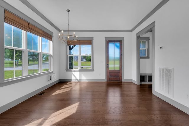 135 Fanning Bend Dr, Winchester, TN 37398