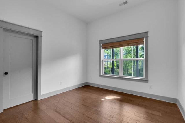 135 Fanning Bend Dr, Winchester, TN 37398