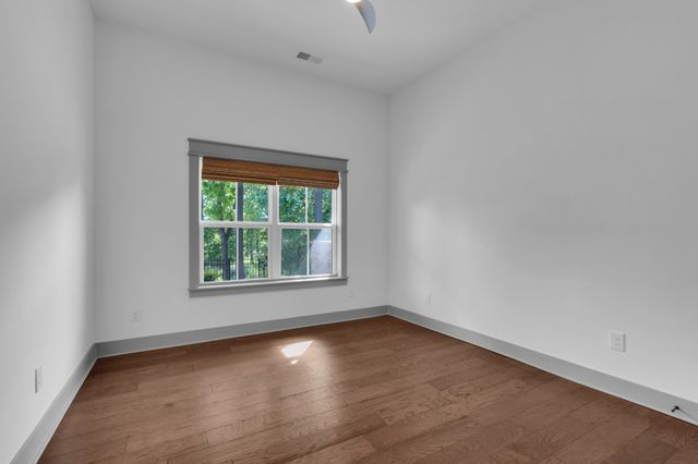 135 Fanning Bend Dr, Winchester, TN 37398