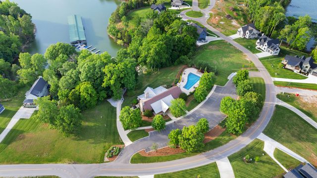 135 Fanning Bend Dr, Winchester, TN 37398