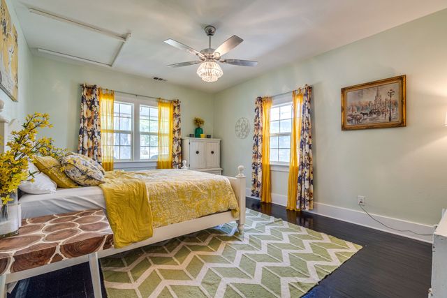 2706 Bomar Avenue, Fort Worth, TX 76103