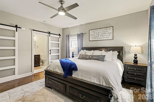 148 N Smallwood Place, Charlotte, NC 28216