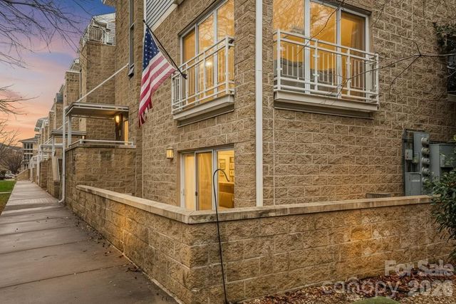 3905 Picasso Court, Charlotte, NC 28205