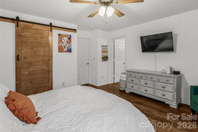 3905 Picasso Court, Charlotte, NC 28205