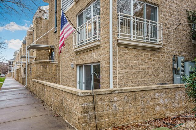 3905 Picasso Court, Charlotte, NC 28205