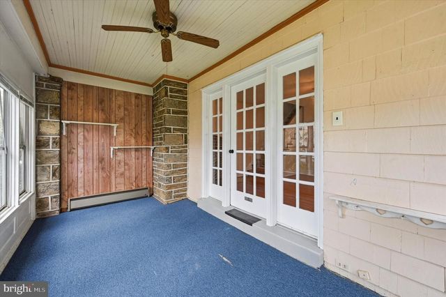622 COUNTRY CLUB LN, Havertown, PA 19083