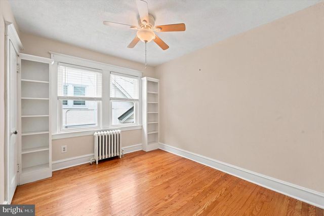 622 COUNTRY CLUB LN, Havertown, PA 19083