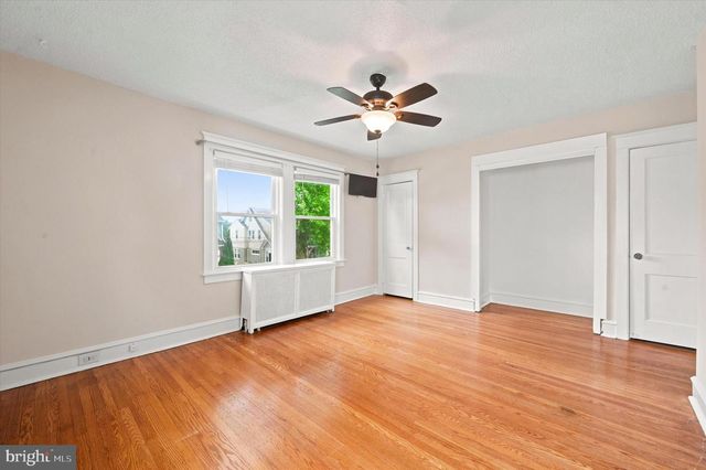 622 COUNTRY CLUB LN, Havertown, PA 19083