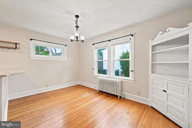 622 COUNTRY CLUB LN, Havertown, PA 19083