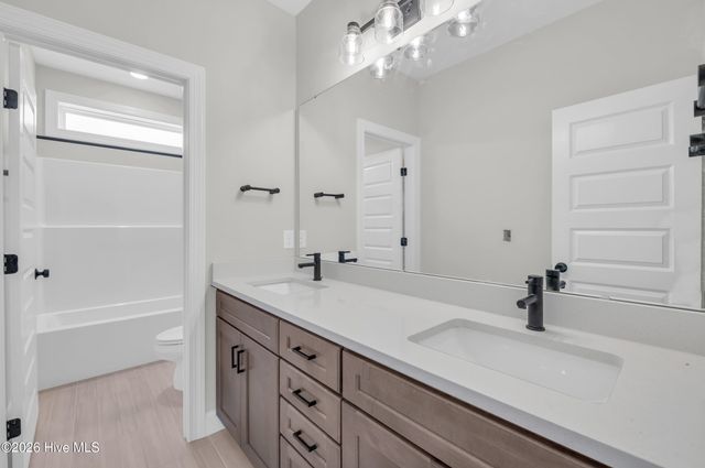 553 Sailor Sky Way 392, Hampstead, NC 28443