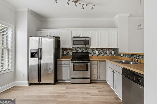 3056 Lauren Parc Road, Decatur, GA 30032