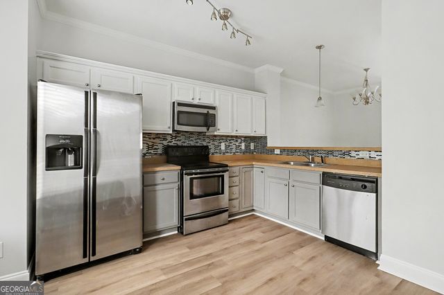 3056 Lauren Parc Road, Decatur, GA 30032