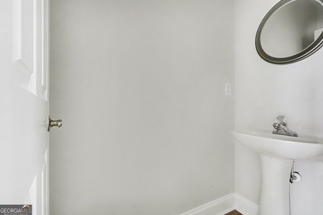 3056 Lauren Parc Road, Decatur, GA 30032