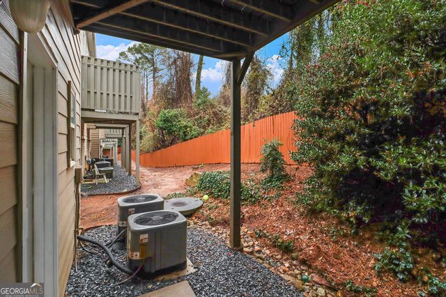 3056 Lauren Parc Road, Decatur, GA 30032