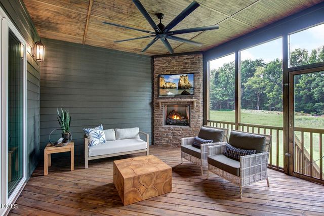 2022 Kelsey Court, Hillsborough, NC 27278