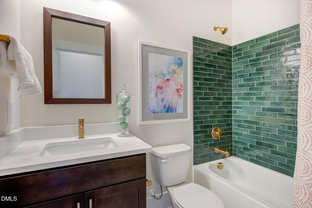 2022 Kelsey Court, Hillsborough, NC 27278